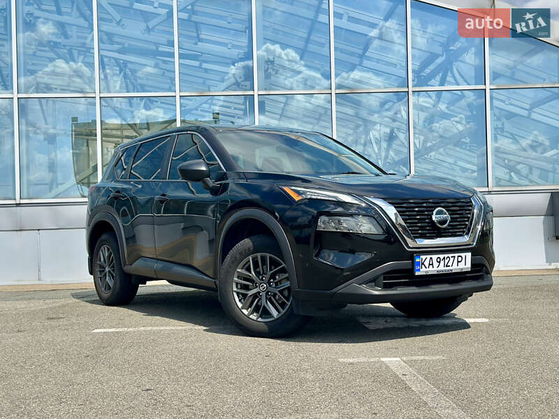 Nissan Rogue (2021)