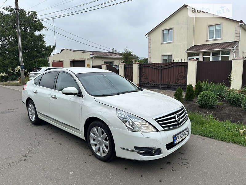 Nissan Teana (2012)