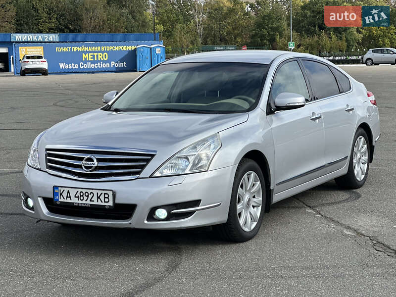 Nissan Teana (2008)
