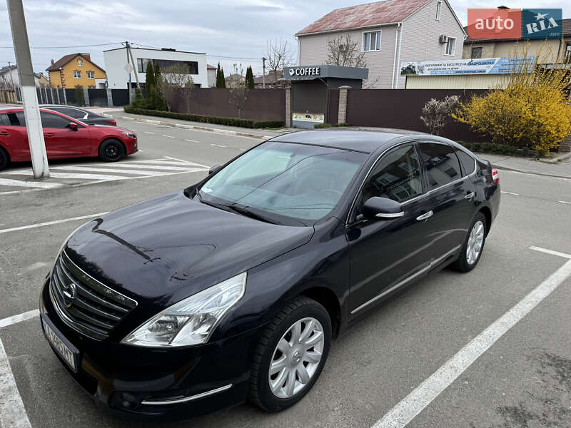 Nissan Teana (2012)