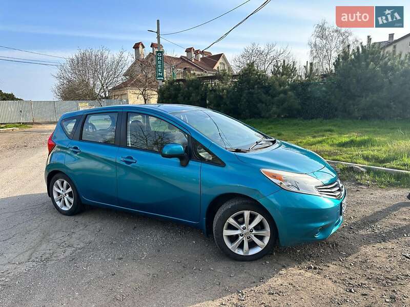 Nissan Versa note (2014)