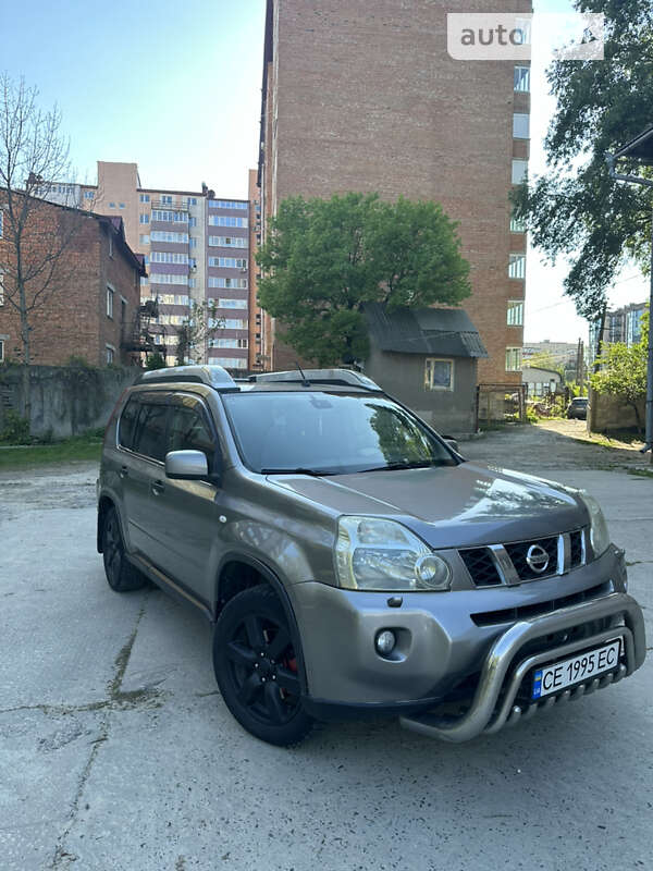 Nissan X-trail (2008)