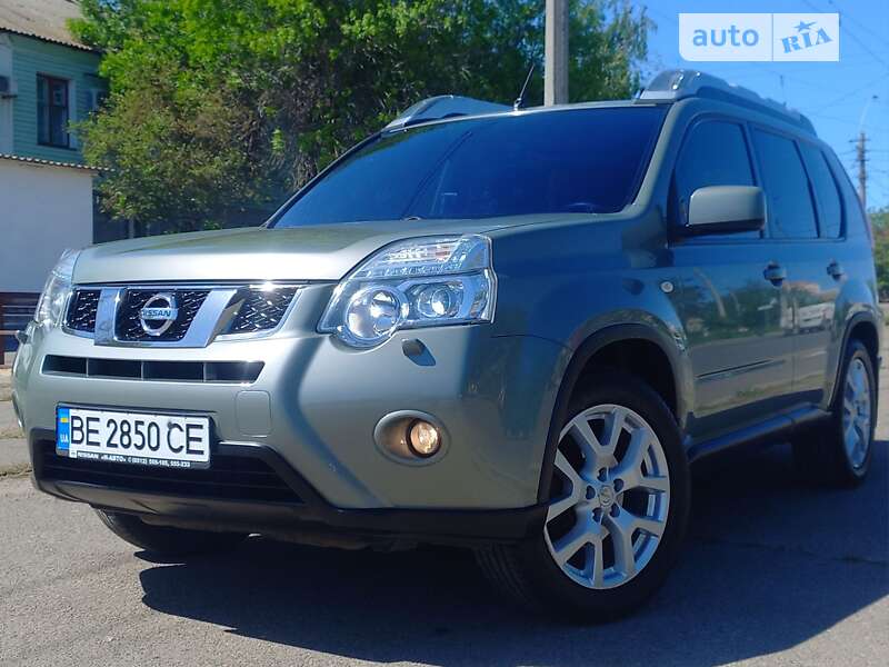 Nissan X-trail (2010)