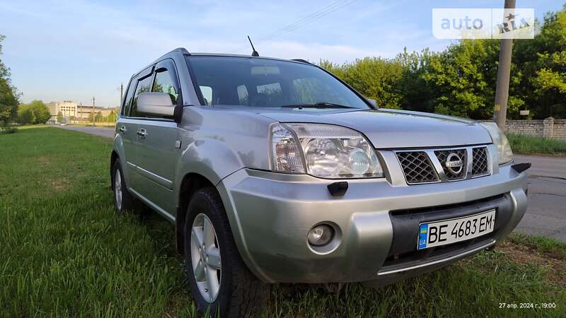 Nissan X-trail (2005)