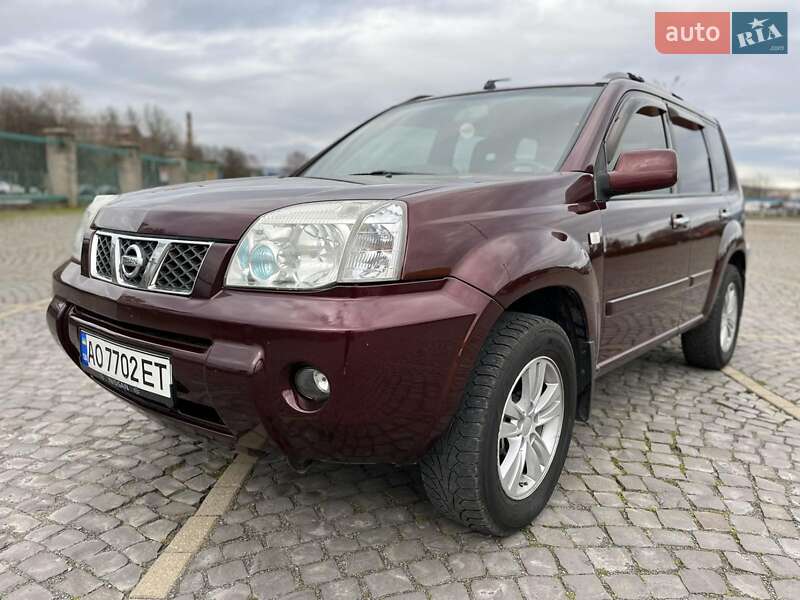Nissan X-trail (2005)