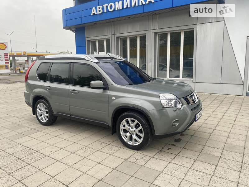 Nissan X-trail (2010)