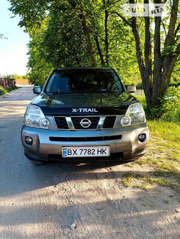 Nissan X-trail (2008)