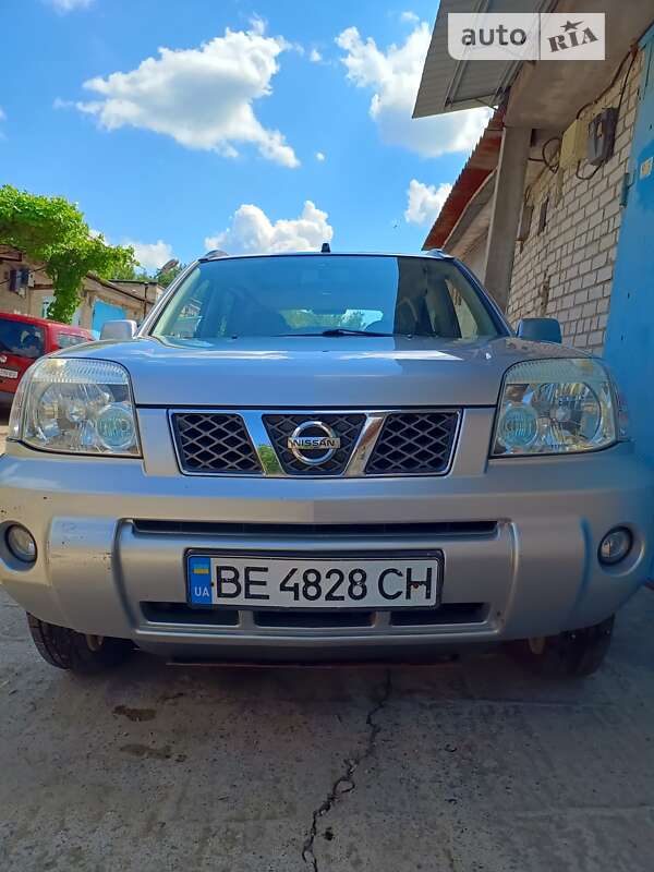Nissan X-trail (2004)