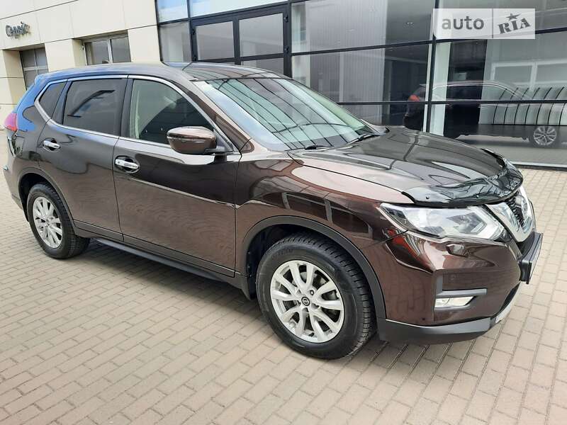 Nissan X-trail (2019)