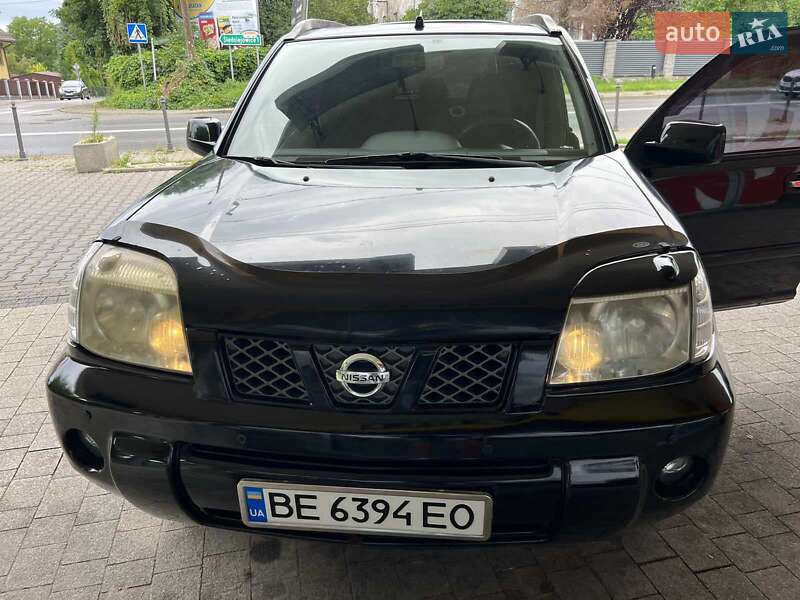 Nissan X-trail (2004)