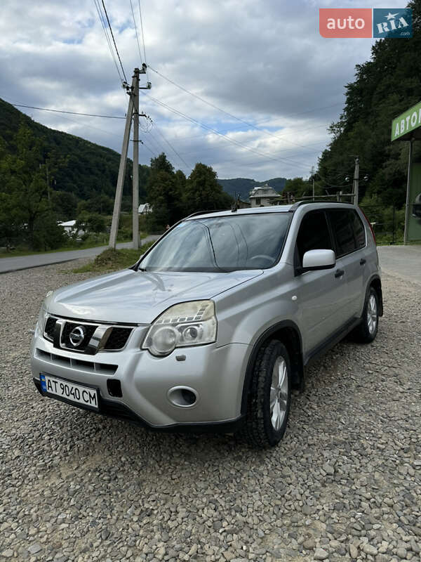 Nissan X-trail (2011)