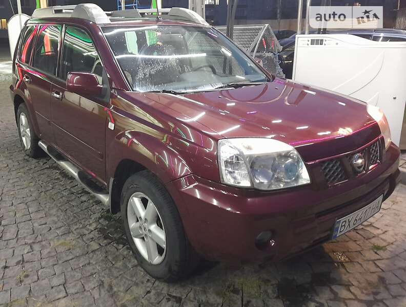 Nissan X-trail (2004)