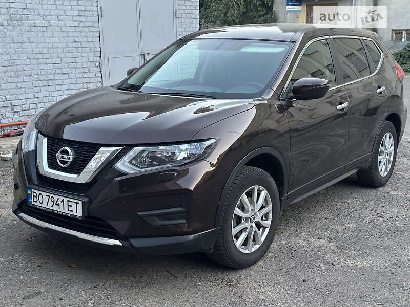 Nissan X-trail (2019)