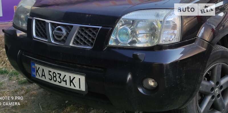Nissan X-trail (2007)