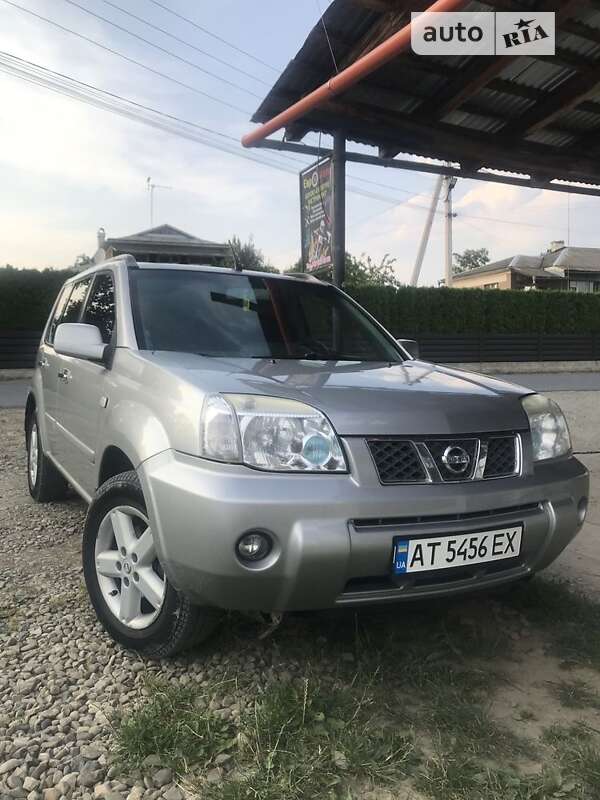 Nissan X-trail (2004)