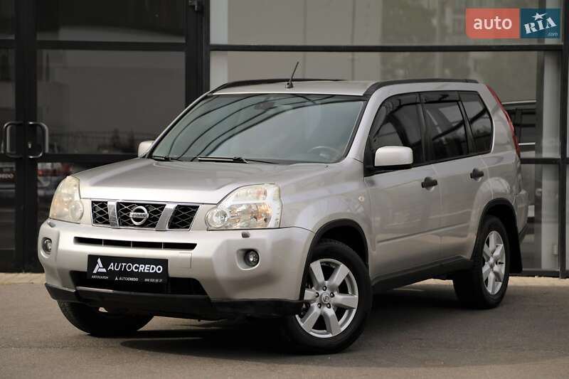 Nissan X-trail (2008)