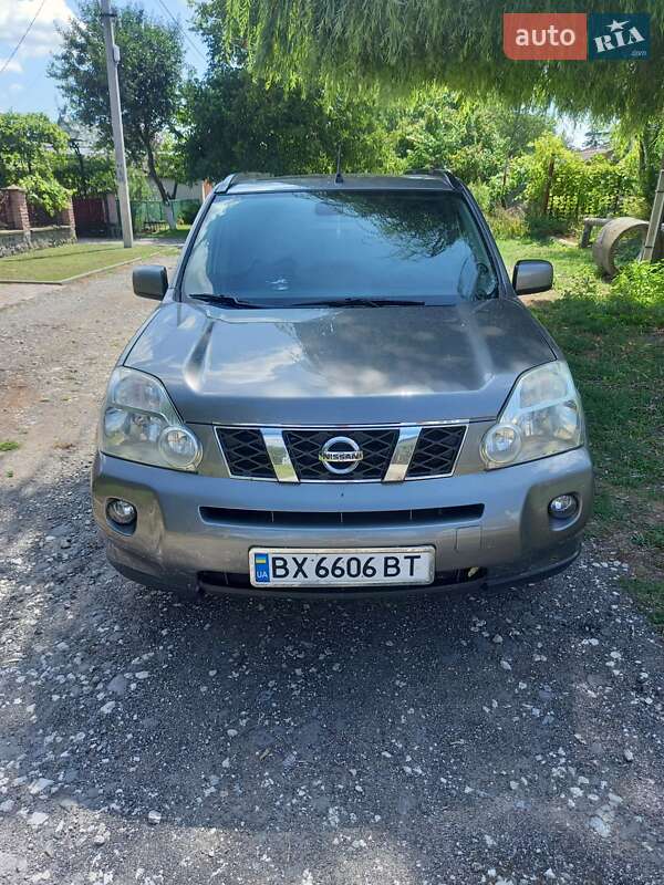 Nissan X-trail (2007)