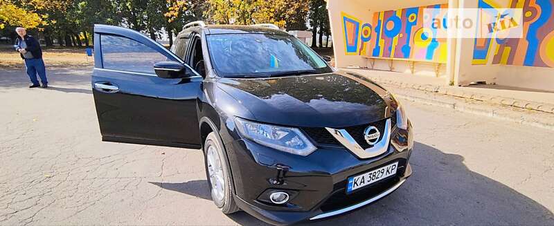 Nissan X-trail (2017)