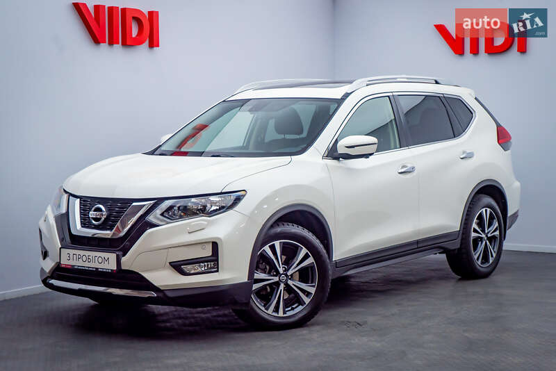 Nissan X-trail (2017)