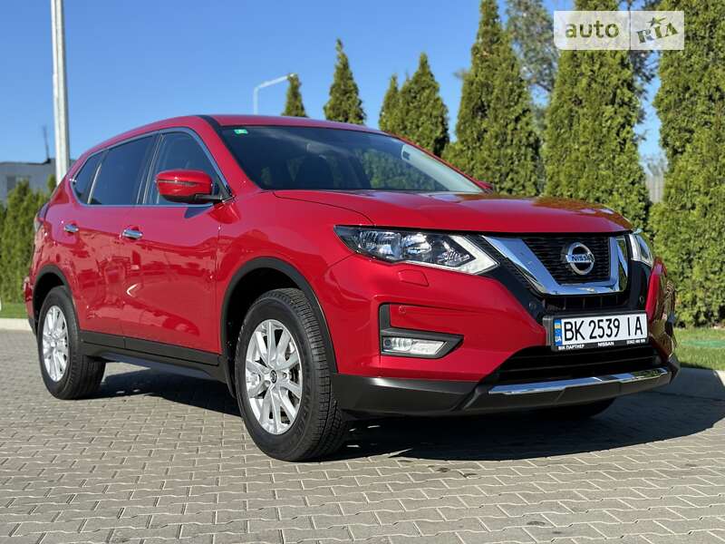 Nissan X-trail (2021)