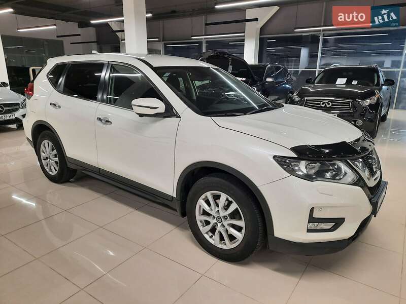 Nissan X-trail (2018)