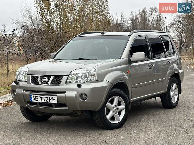 Nissan X-trail (2004)