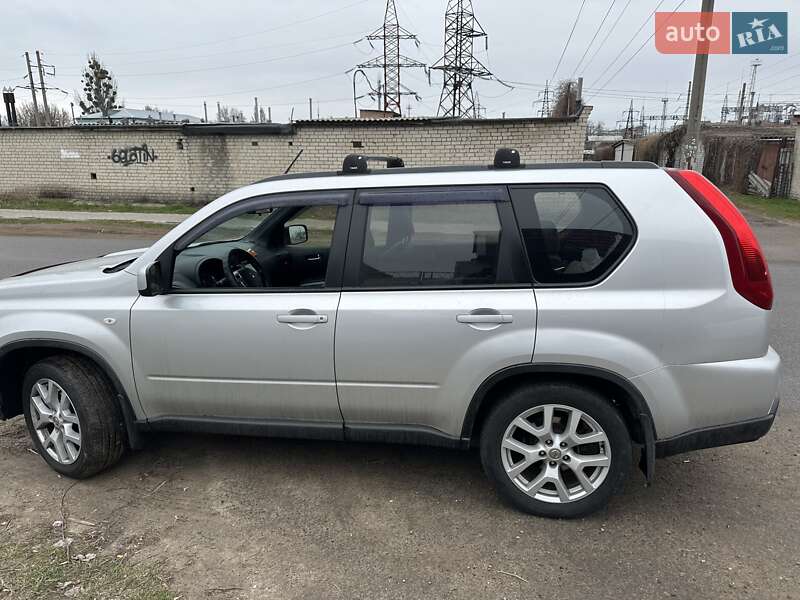 Nissan X-trail (2013)