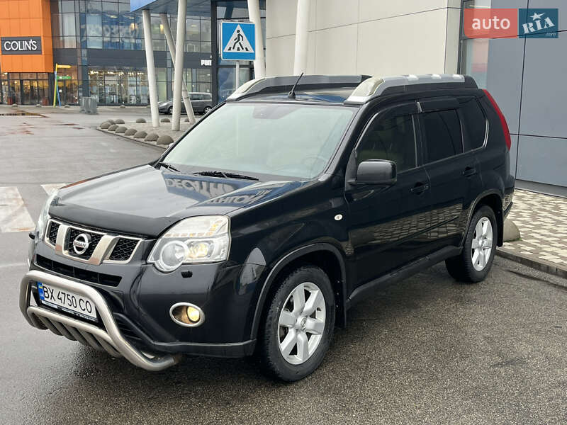 Nissan X-trail (2013)