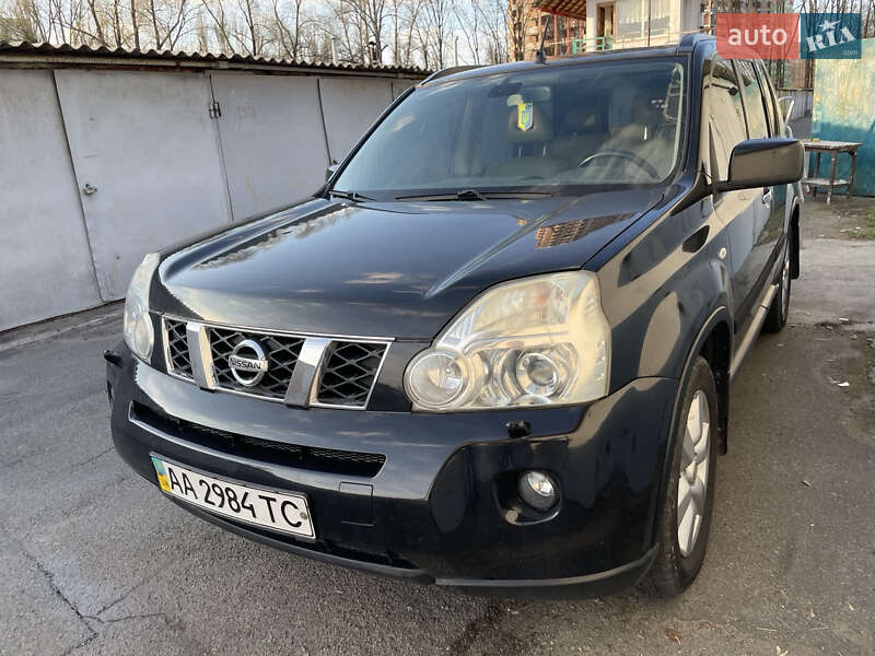 Nissan X-trail (2007)