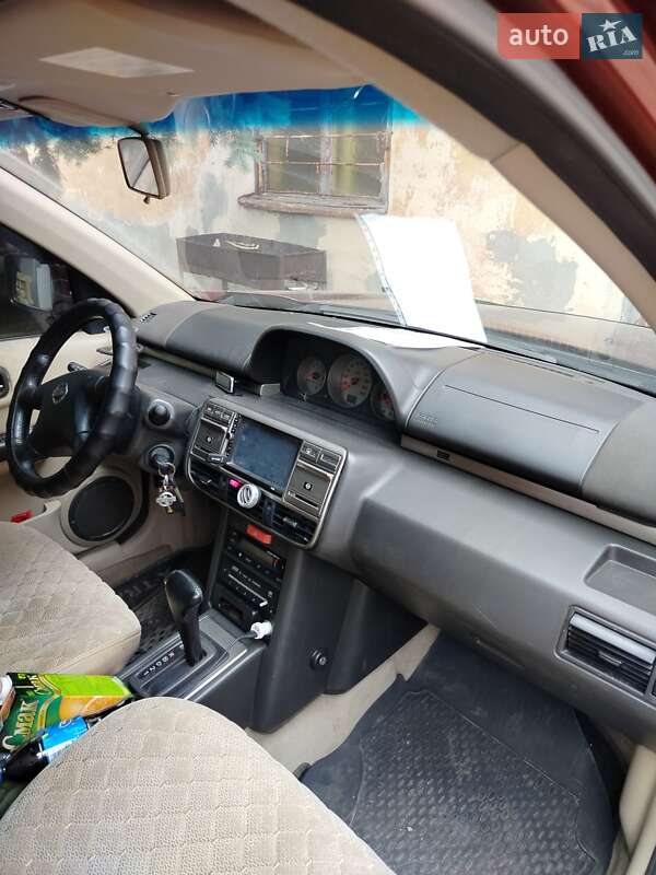Nissan X-trail (2002)