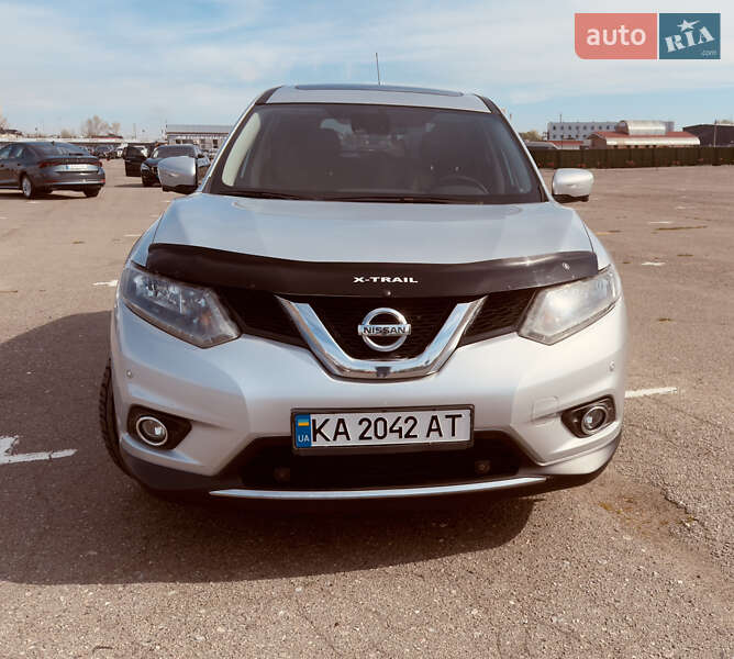Nissan X-trail (2016)