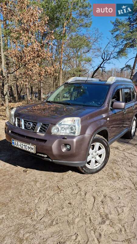 Nissan X-trail (2007)