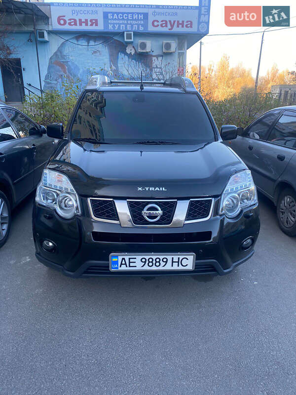 Nissan X-trail (2012)