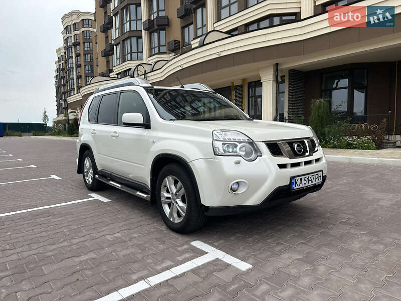 Nissan X-trail (2013)