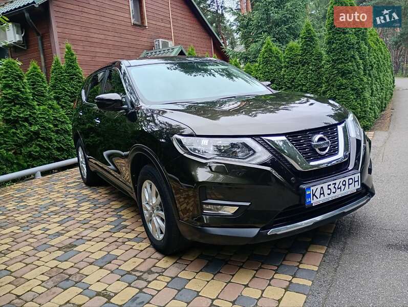Nissan X-trail (2019)