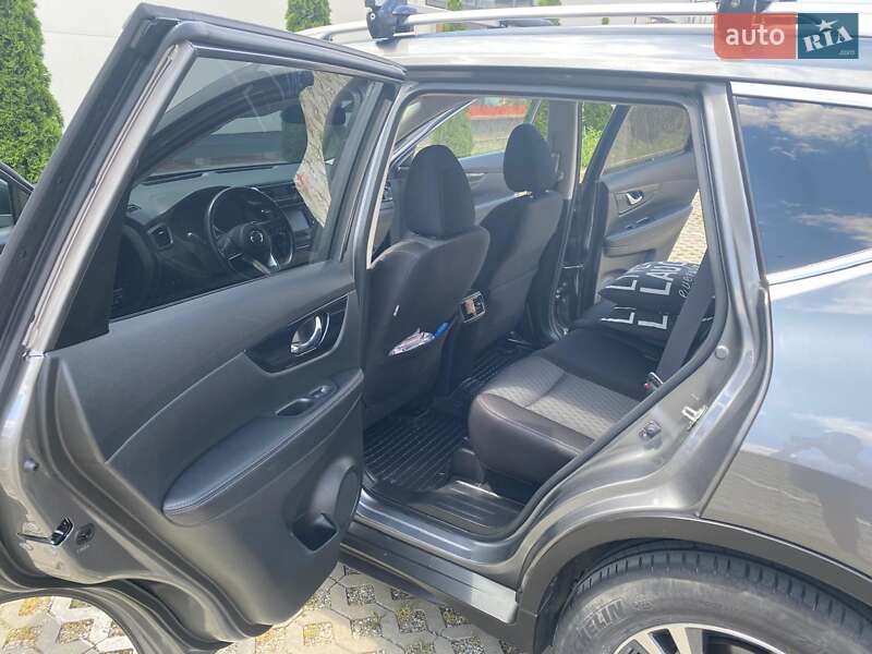Nissan X-trail (2019)