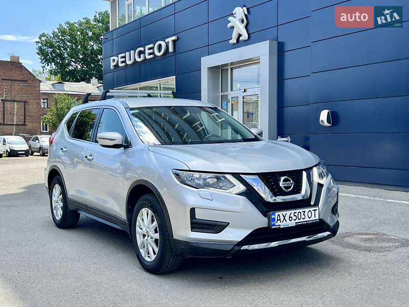 Nissan X-trail (2017)