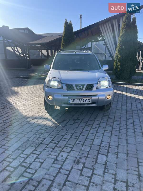 Nissan X-trail (2005)