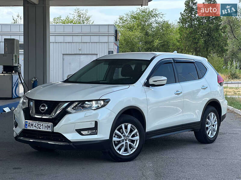 Nissan X-trail (2019)