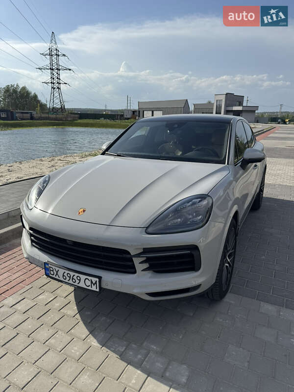 Porsche Cayenne (2021)