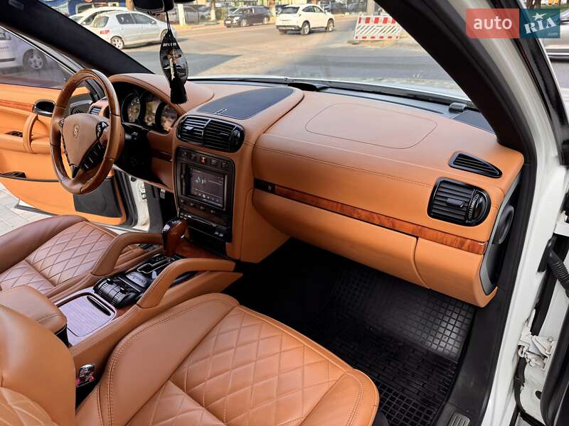 Porsche Cayenne (2008)