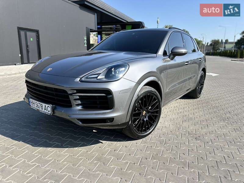 Porsche Cayenne (2019)