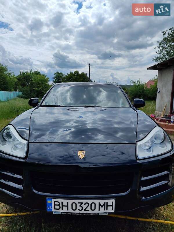 Porsche Cayenne (2008)