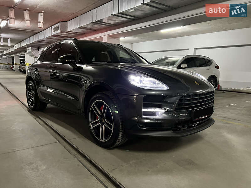 Porsche Macan (2021)