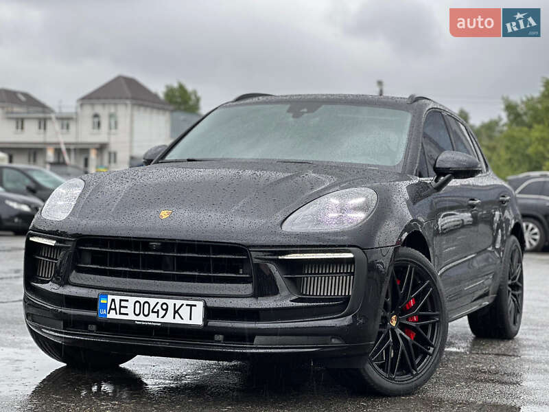 Porsche Macan (2024)