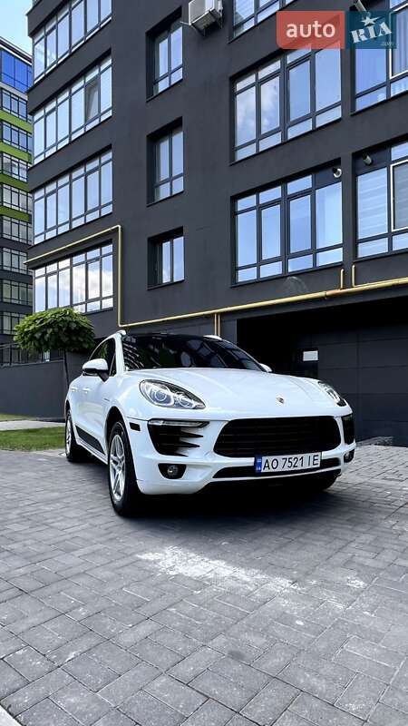 Porsche Macan (2014)