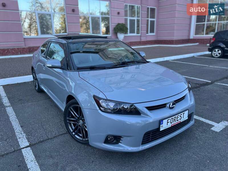 Scion Tc (2010)