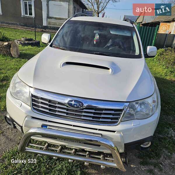 Subaru Forester (2010)