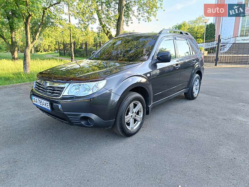 Subaru Forester (2010)
