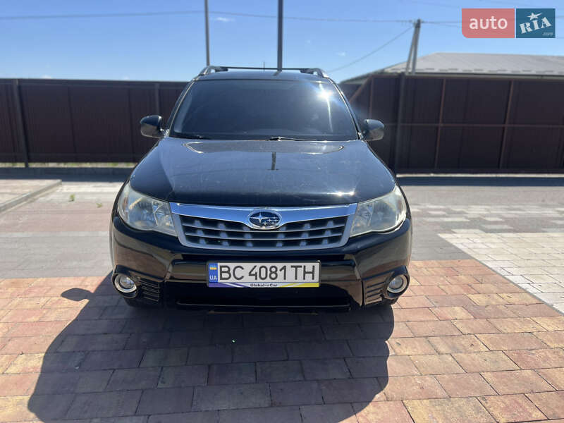 Subaru Forester (2011)